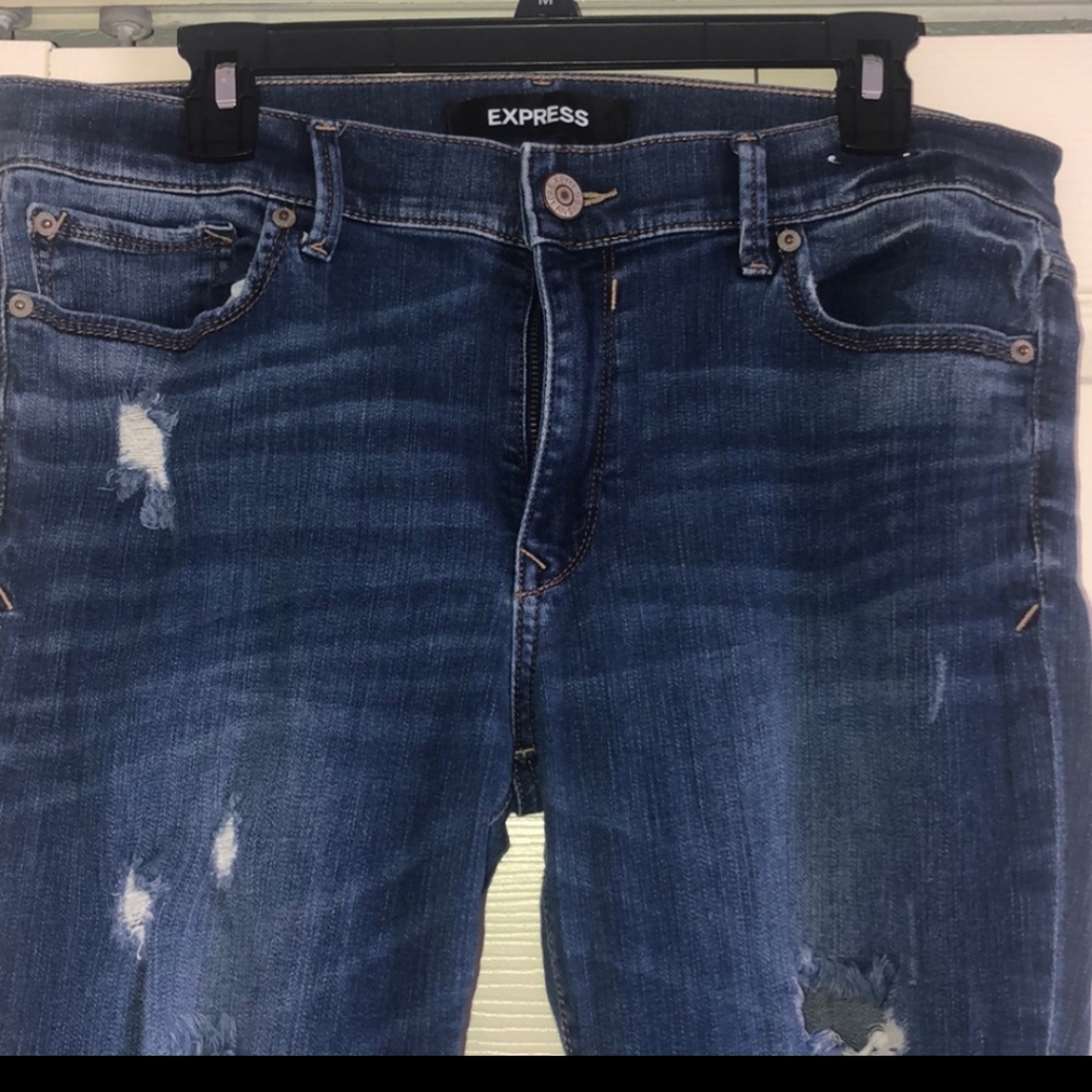 Express legging jeans.